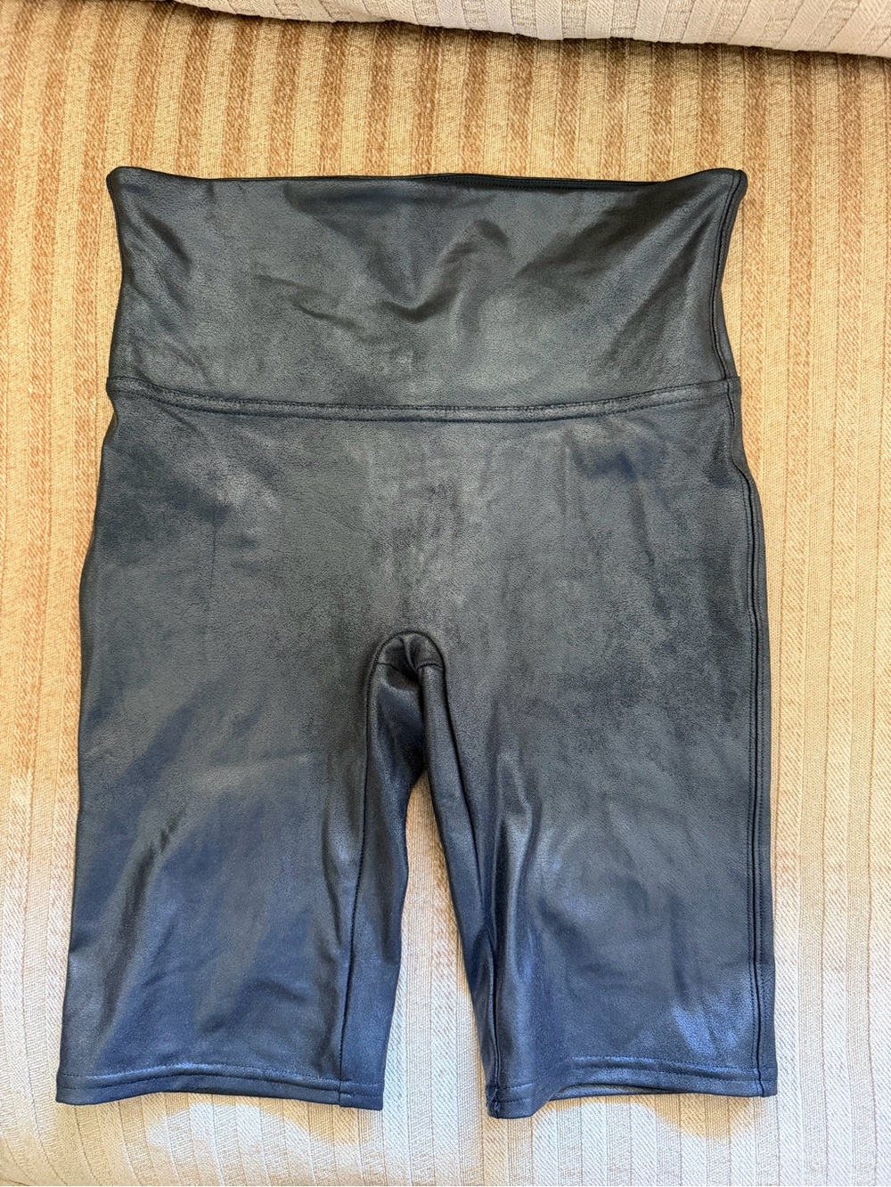 Spanx Faux Leather shorts